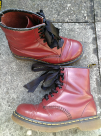 dm boots size 5